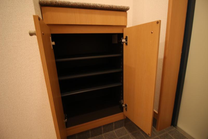 玄関　シューズＢＯＸ付き玄関。