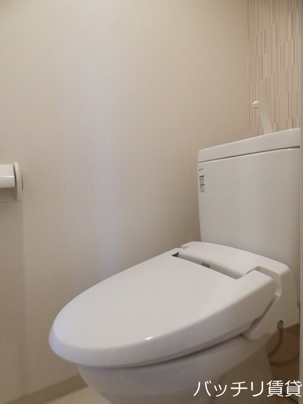 トイレ　※別号室イメージの為、現状を優先致します