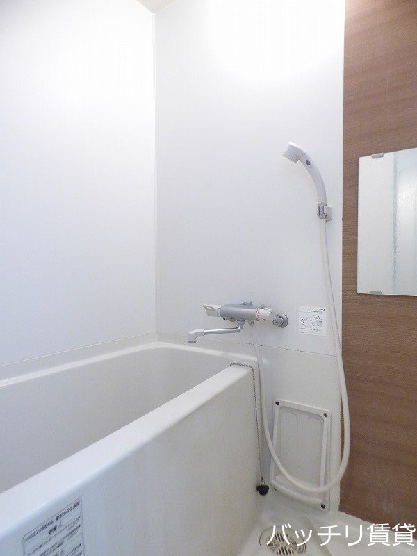 バス・シャワールーム　※別号室イメージの為、現状を優先致します