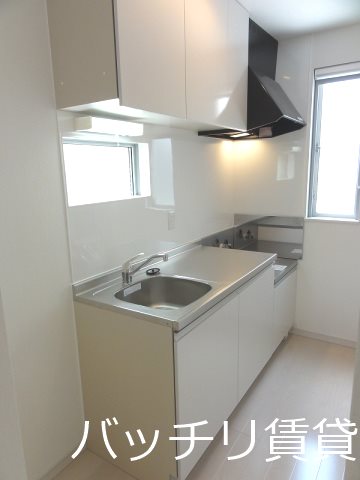 キッチン　※別号室イメージの為、現状を優先致します