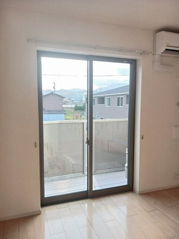 バルコニー　広々としたバルコニーです