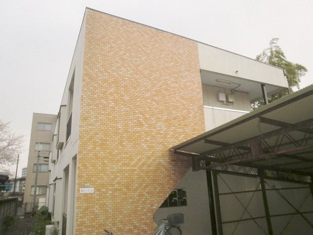 建物外観　★ＢＳアンテナ設置済みのアパートです★