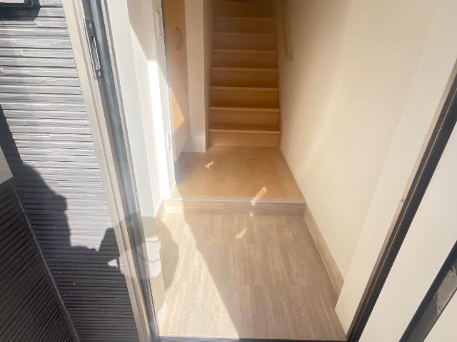 玄関　玄関（イメージ）