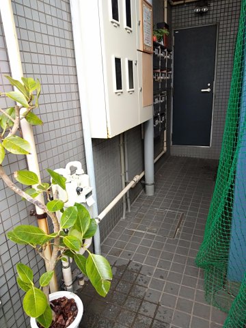 エントランス　１階エントランス