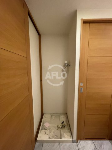 その他　リーガル靭公園南　室内洗濯機置き場