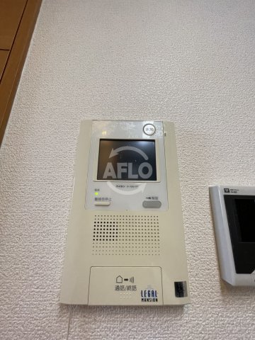 セキュリティ　リーガル靭公園南　モニター付きインターホン