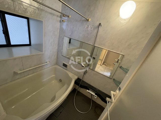 バス・シャワールーム　リーガル靭公園南　浴室