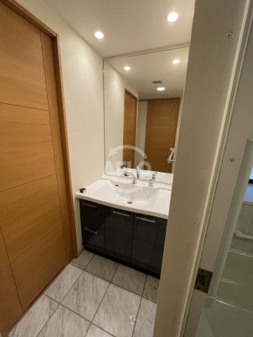 洗面設備　リーガル靭公園南　独立洗面台