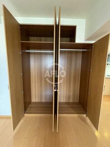 収納　リーガル靭公園南　クローゼット