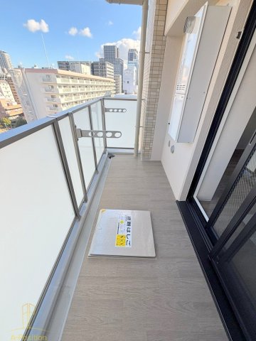 バルコニー　リヴェント難波ウエスト