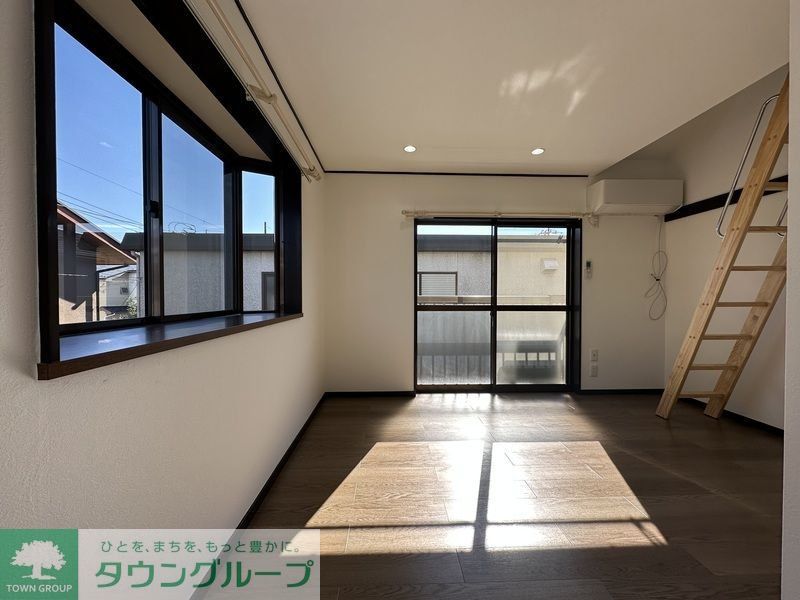 居室・リビング　★お部屋探しは株式会社タウンハウジング東京まで★