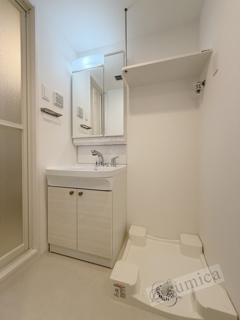 洗面設備　洗面脱衣所付き！独立洗面台が便利です♪♪