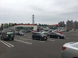 ショッピングセンター　パワーセンターコムス（ショッピングセンター）まで287m