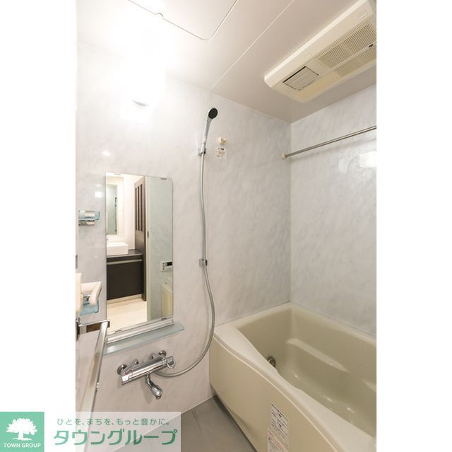 バス・シャワールーム