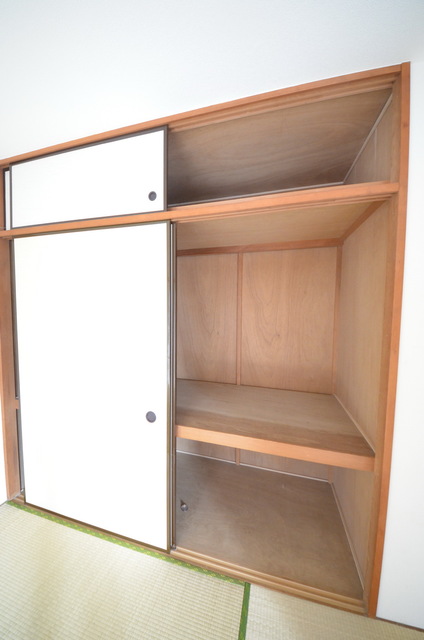 収納　～たっぷり収納スペースです～別部屋参照～
