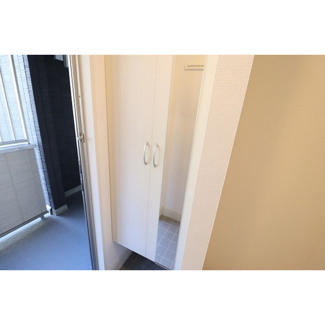 玄関　充実の玄関収納