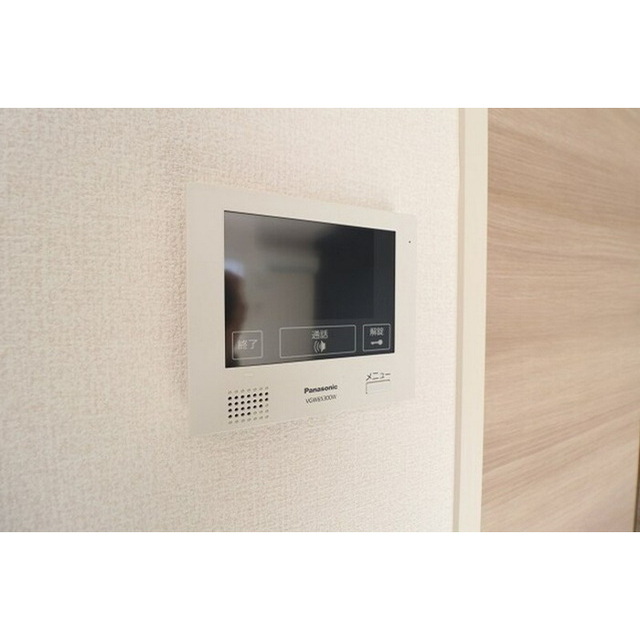 セキュリティ　エントランスはオートロック仕様