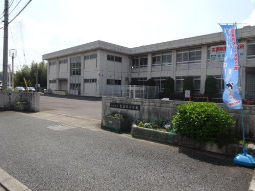 小学校　東条東小学校（小学校）まで3434m