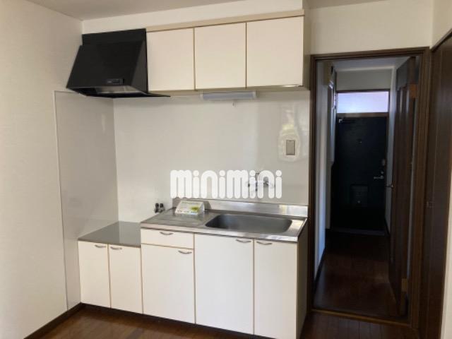 キッチン　２口ガスコンロ設置スペースあります。