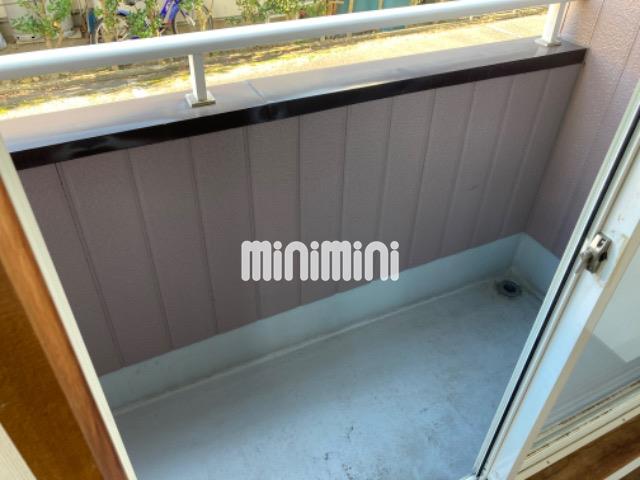 バルコニー　外物干しも可能です。