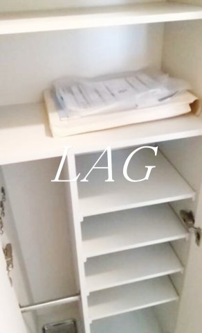 玄関　玄関です。