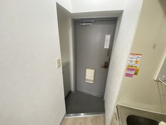玄関　※別部屋の写真です