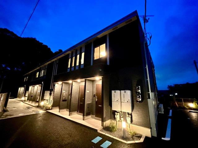 建物外観　外観写真（夜）