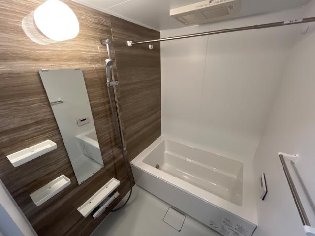 バス・シャワールーム　バス