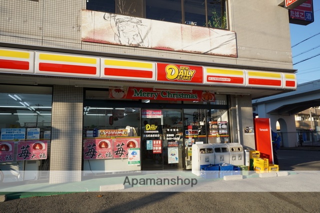 コンビニ　デイリーヤマザキ（コンビニ）まで6m