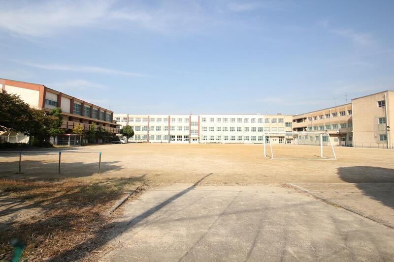 小学校　名古屋市立千成小学校（小学校）まで535m