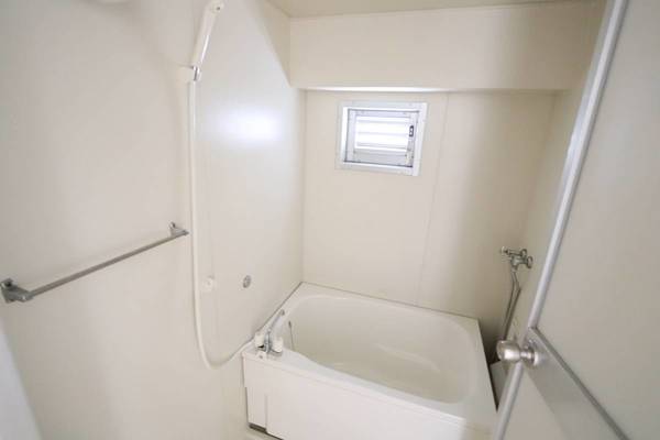 バス・シャワールーム　ビレッジハウスの同一物件・同一タイプの間取りの写真です