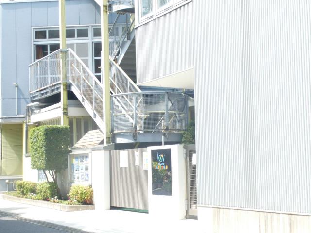 幼稚園・保育園　しらぎく幼稚園（幼稚園・保育園）まで314m