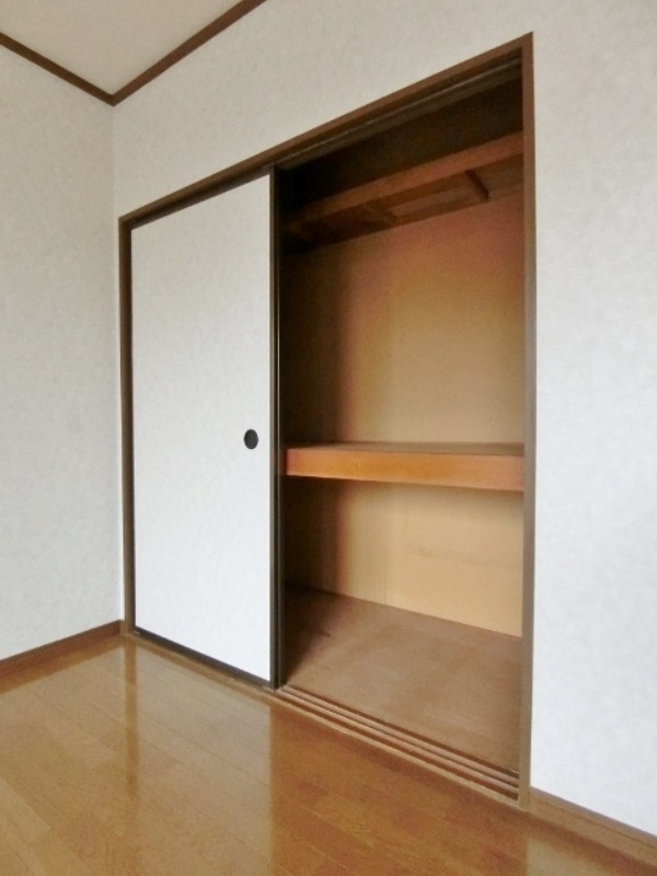 収納　図面と現状に相違がある場合には現状を優先