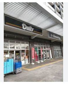 コンビニ　デイリーヤマザキブリリアマーレ有明店（コンビニ）まで220m