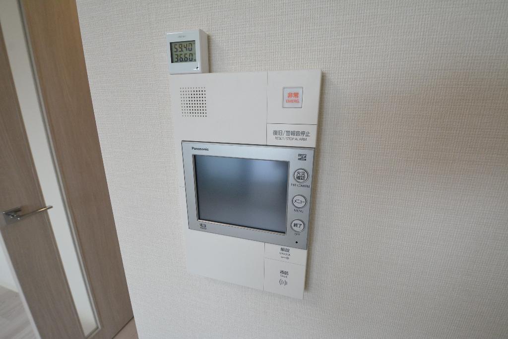 セキュリティ　カメラ付インターホン