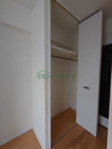 収納　ムーブメンツ西早稲田 902