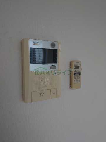 セキュリティ　ムーブメンツ西早稲田 902