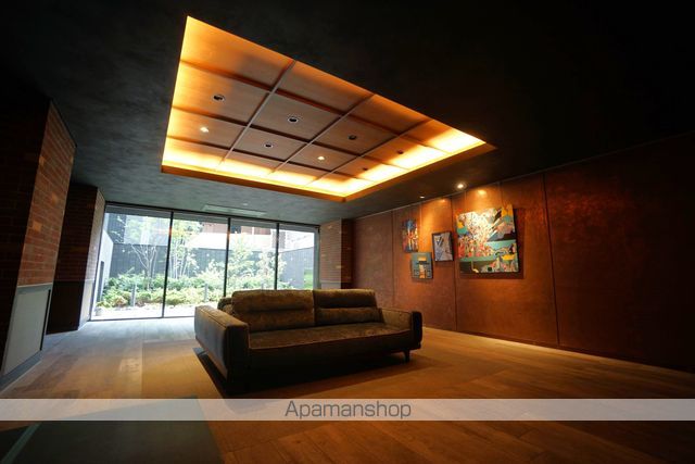 ロビー　ロビー