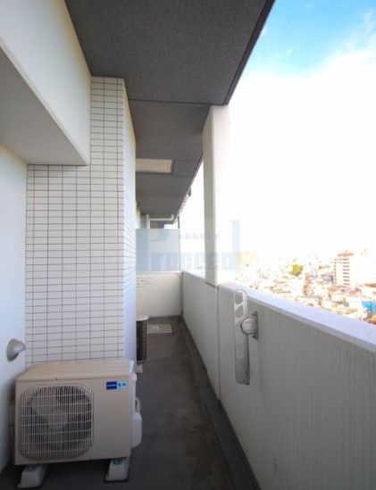 バルコニー　うれしいバルコニー付き！