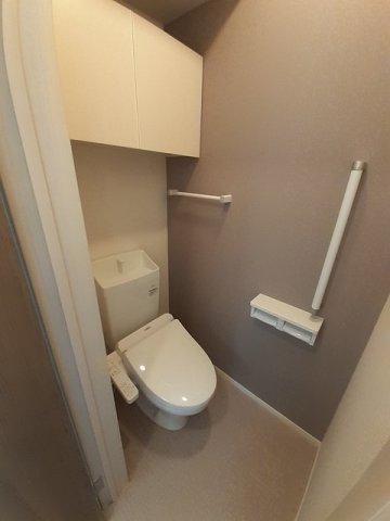 トイレ　【ラ　リベルテ　I】シンプルで使いやすいトイレです