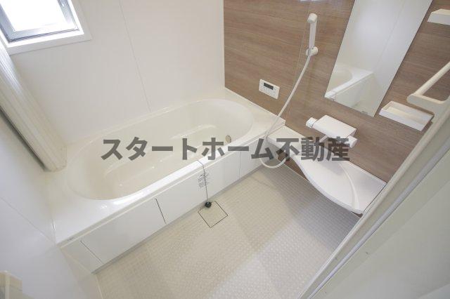 バス・シャワールーム　お風呂です