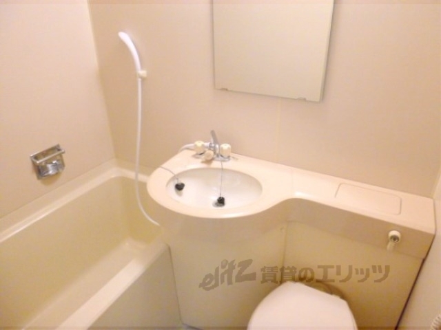 バス・シャワールーム　ユニットバス