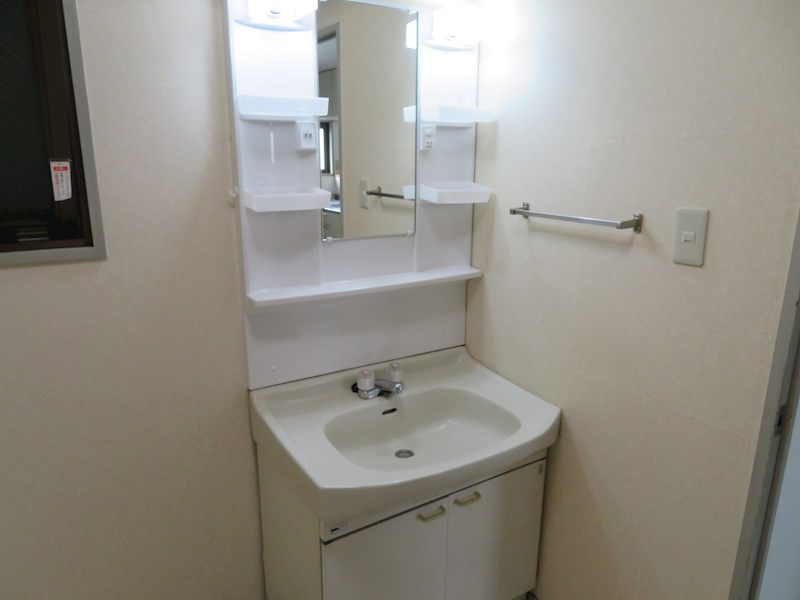 洗面設備　同物件別部屋