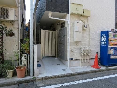 エントランス　エントランス