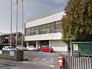 図書館　横曽根図書館（図書館）まで584m