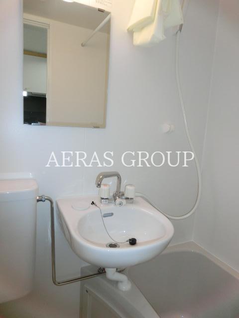 洗面設備　別部屋参考。