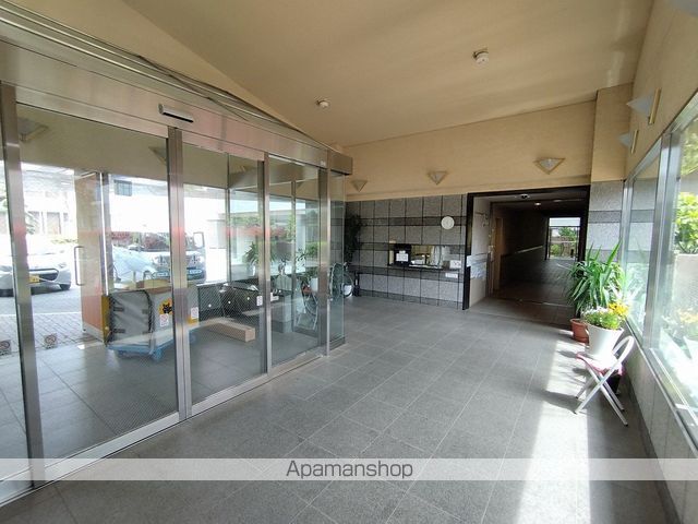 ロビー　ロビー