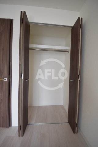 収納　ハビテ靭センターコート　クローゼット