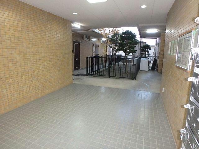 エントランス　エントランス部分