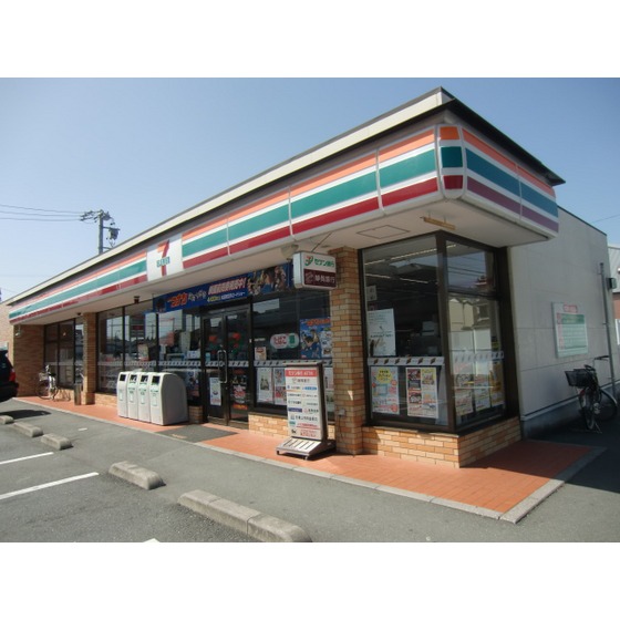 コンビニ　セブンイレブン浜松三島町店（コンビニ）まで351m